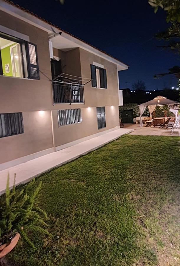 مبيت وإفطار يوتْسْوولْ La Casa Di Barry المظهر الخارجي الصورة